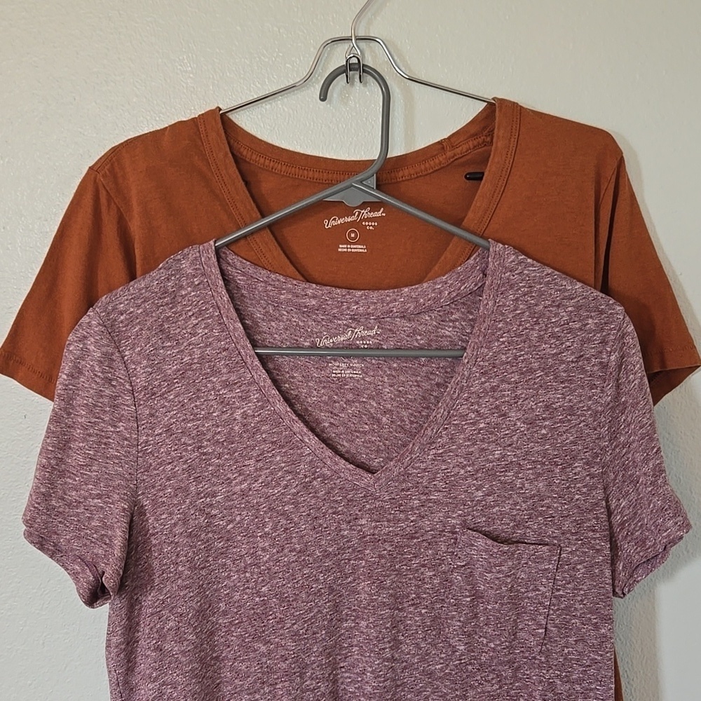 Universal Thread | *BUNDLE* Two V Neck Tees Size Medium